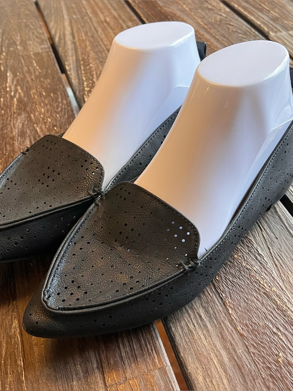 Maurices Women’s Tessa Black Closed Toe Slip On Loafer Flats Pointed Toe Size 8
